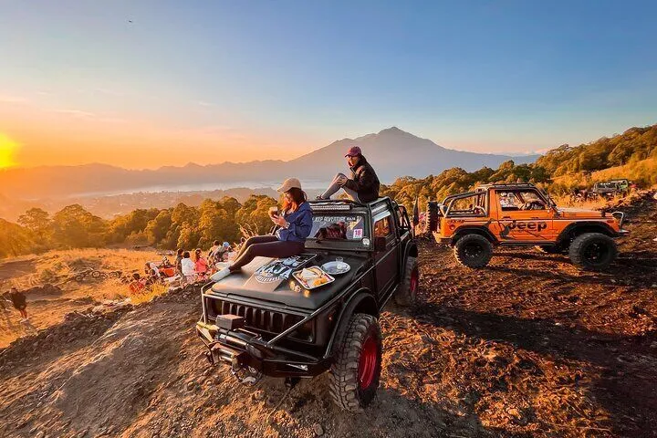 Bali’s Best Sunrise: Jeep Tour Adventure to Mount Batur